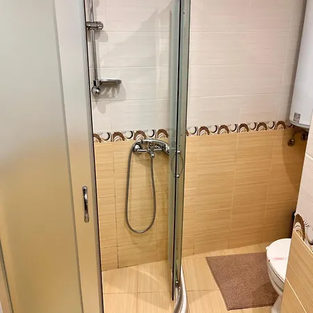 Apartment Paradise *