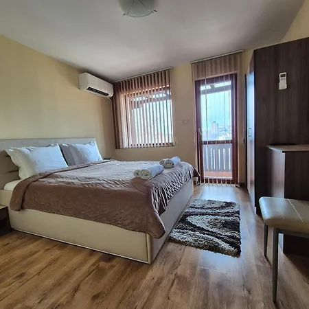 Paradise - Breathtaking View Veliko Tárnovo